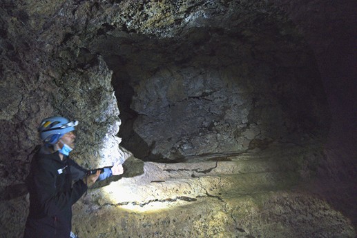 25 marzo La Cueva del Viento